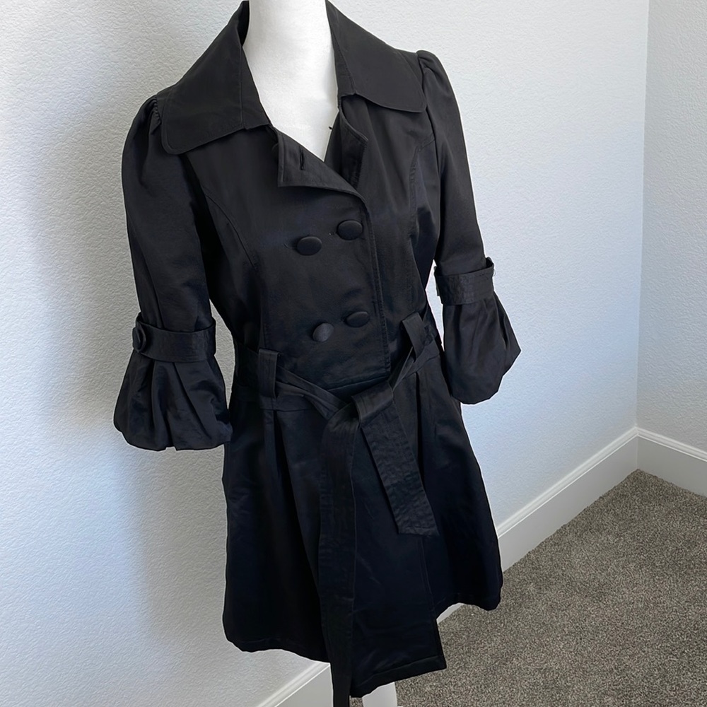 Luii Black 3/4 Sleeve Belted Spring Coat